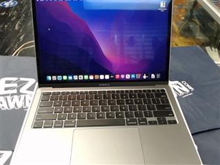 Apple Macbook Air 13